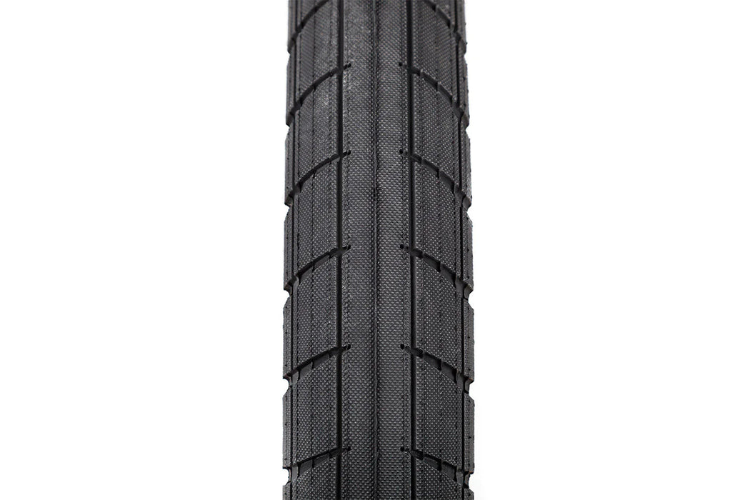 BSD DONNASQUEAK TIRE