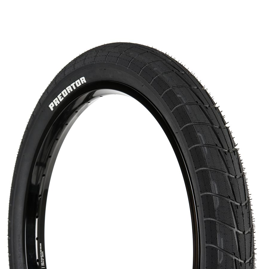 Eclat Predator Tire